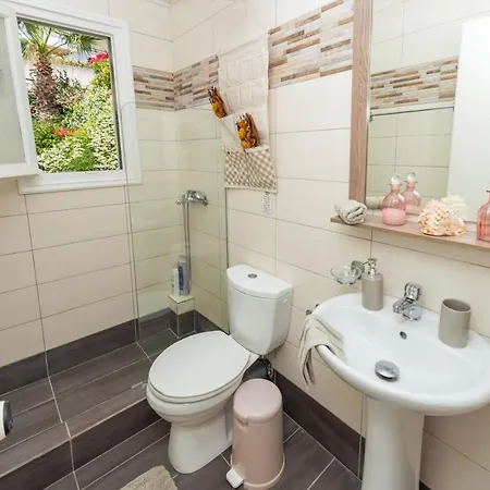 Apartment Alexandras On The And Pool